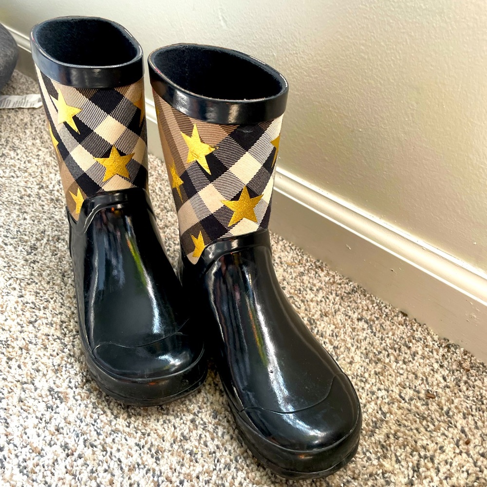 Burberry Black Ranmoor rain boots/booties - Picture 2 of 4